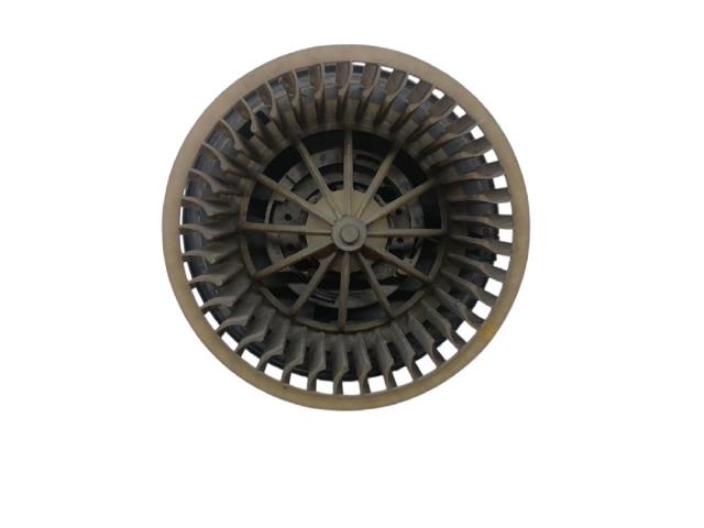 8D2819021 VAG