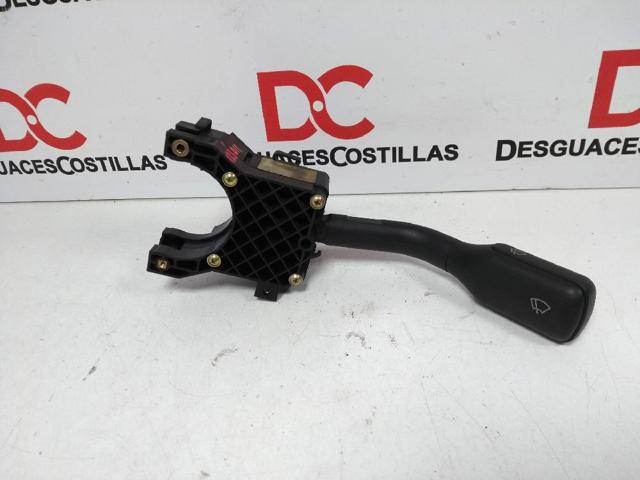 8D9953503 VAG