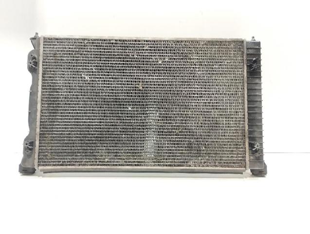 Radiador de esfriamento de motor 8E0121251AR VAG