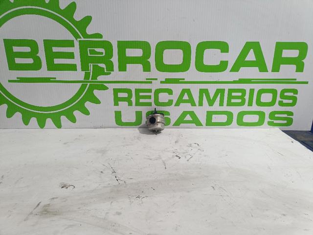 Coxim (suporte) esquerdo de motor 8E0199379A VAG