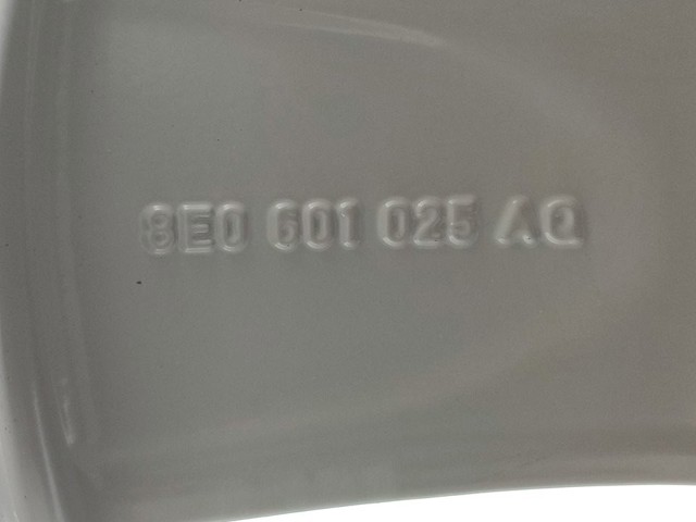 8E0601025AQ VAG