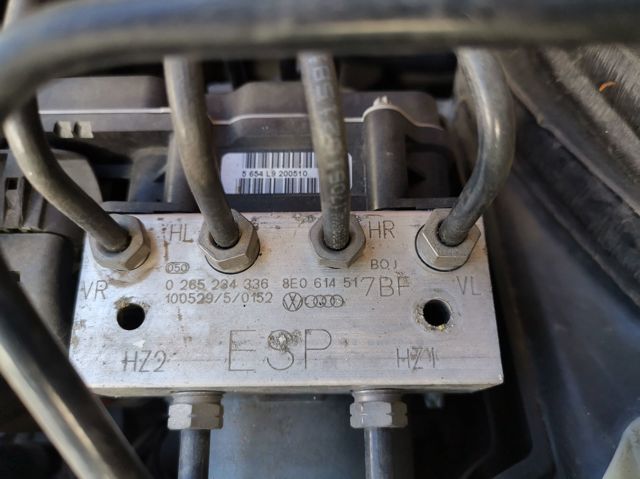 8E0614517BF VAG