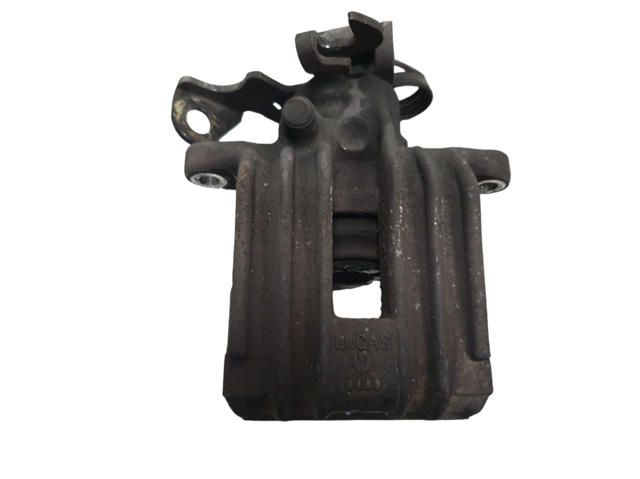Suporte do freio traseiro esquerdo 8E0615423 VAG