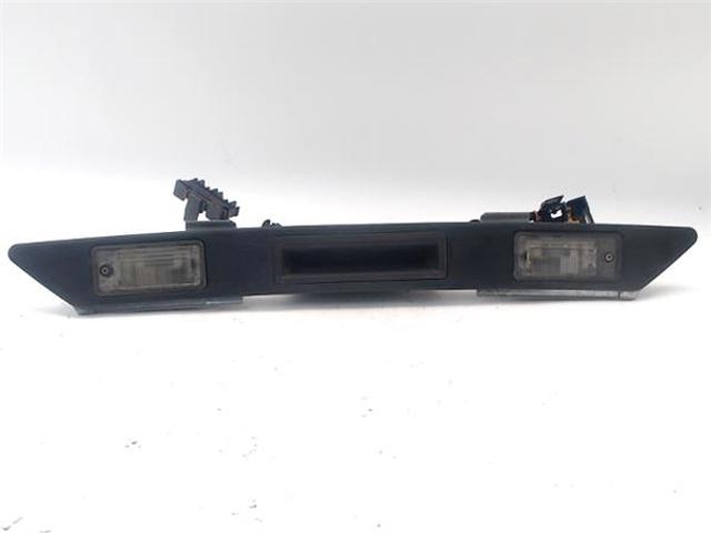 8E0827657D VAG