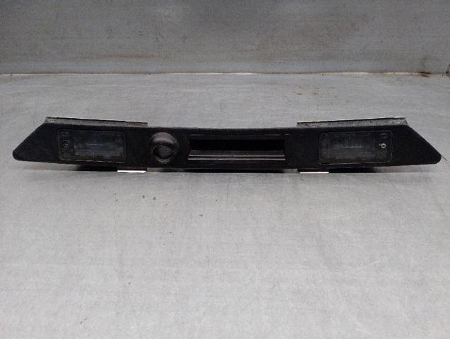 8E0827657E VAG