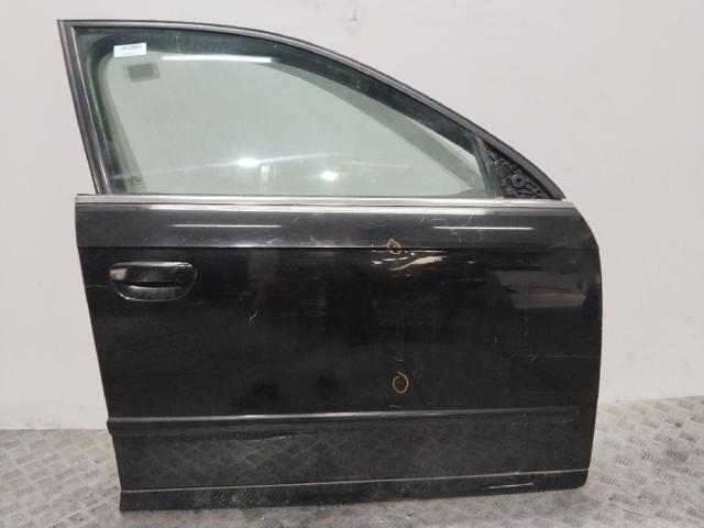 Porta dianteira direita 8E0831052L VAG