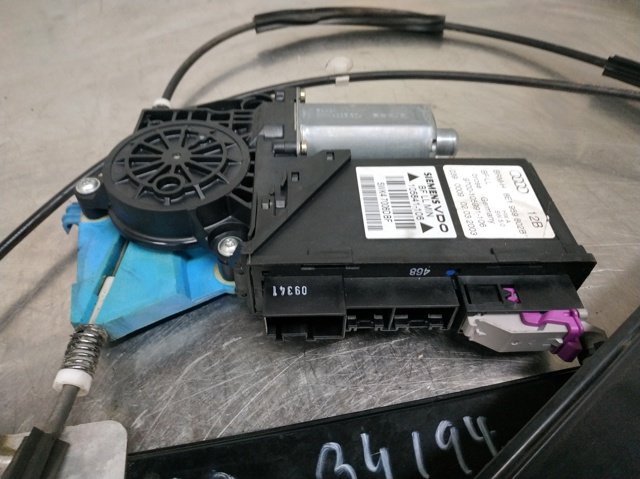 Mecanismo de acionamento de vidro da porta dianteira direita para Audi A4 8EC