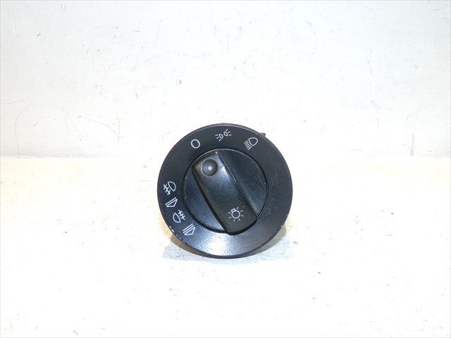 8E0941531C VAG