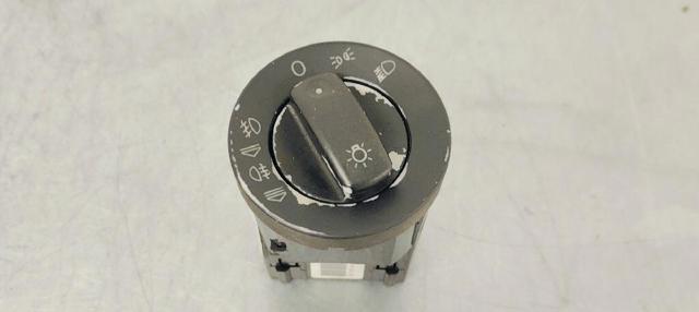 8E0941531C VAG