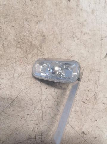 Luz intermitente no pára-lama 8E0949127 VAG