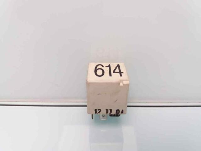 8E0951253 VAG