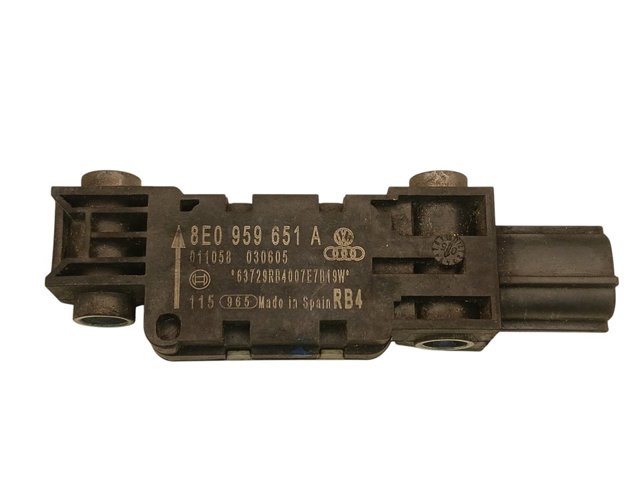 8E0959651A VAG