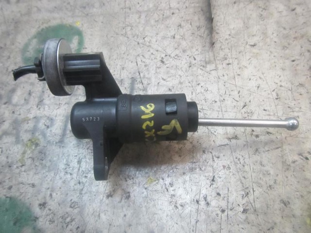 Cilindro mestre de embraiagem 8E1721401AJ VAG