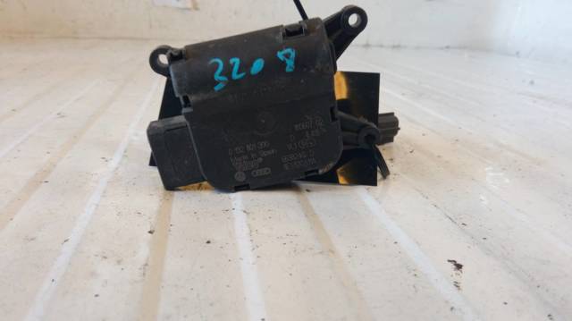 Comprar  A4  8E2