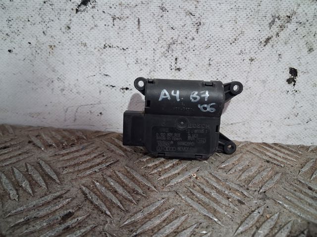 Acionamento de comporta de forno 8E1820511B VAG
