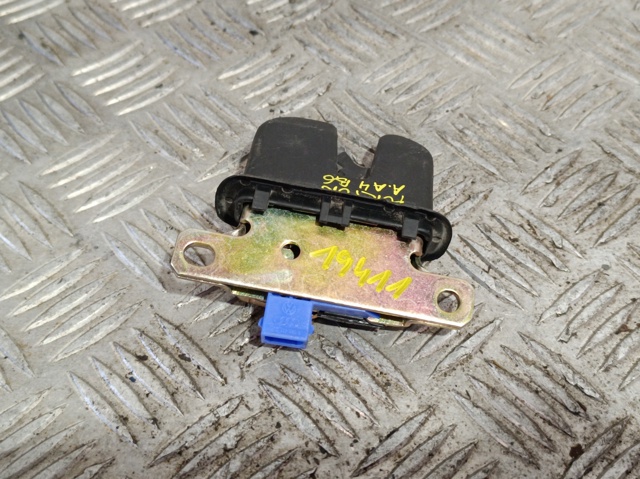 8E5827520 VAG