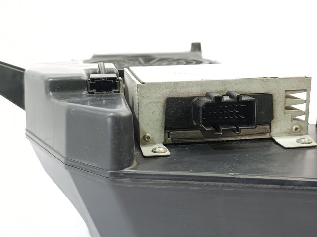 Subwoofer 8E9035382 VAG