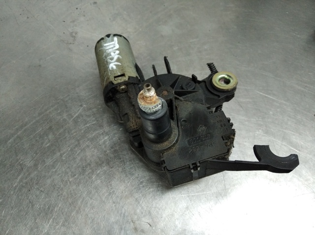 8E9955711 VAG