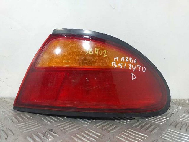 Lanterna traseira direita 8FBP51150 MAZDA