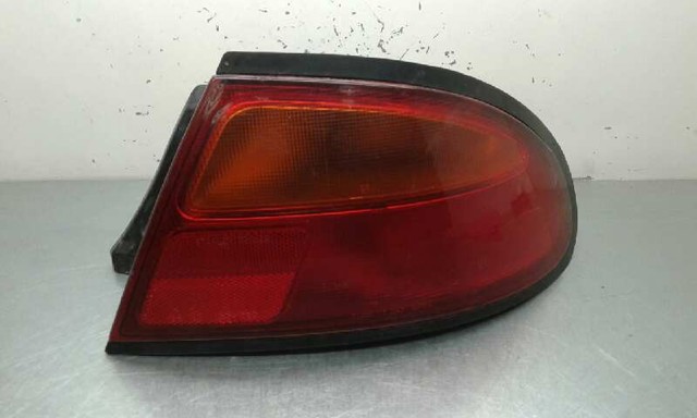 Lanterna traseira direita 8FBP51150 MAZDA