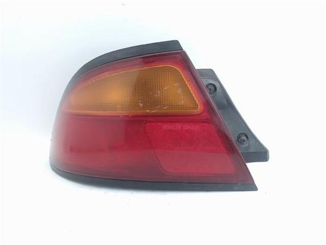 Lanterna traseira direita 8FBP51150 MAZDA