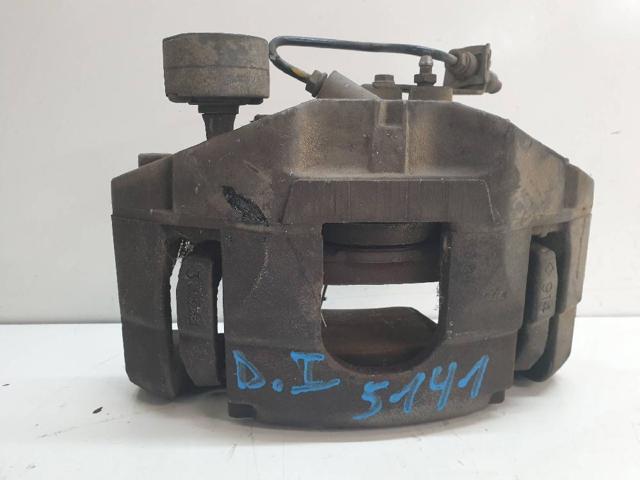 Suporte do freio dianteiro esquerdo 8J0615123D VAG