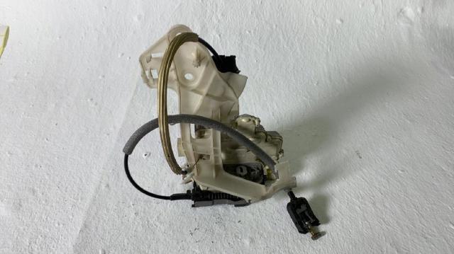 8J1837015A Porsche