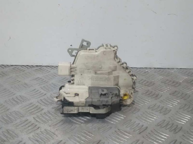 8J1837015C VAG