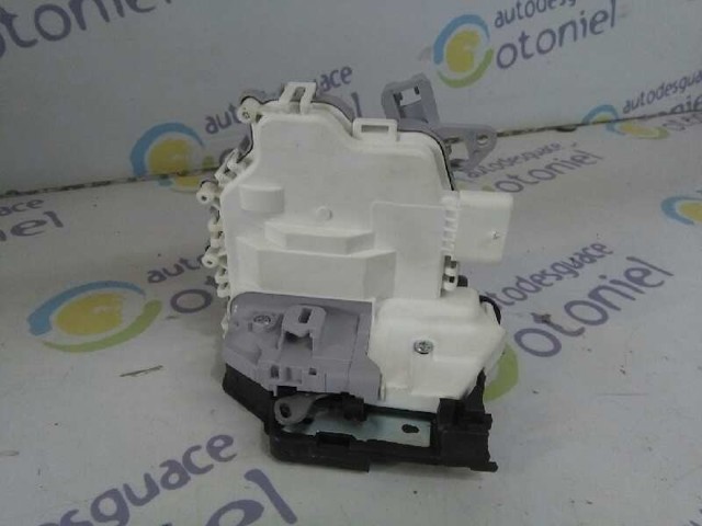 8J1837016C VAG