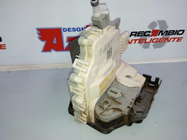 8J1837016D VAG
