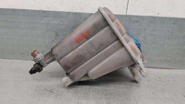 Tanque de expansão do sistema de esfriamento 8K0121405E VAG