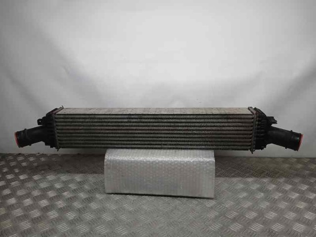 Radiador de intercooler 8K0145805E PORSCHE