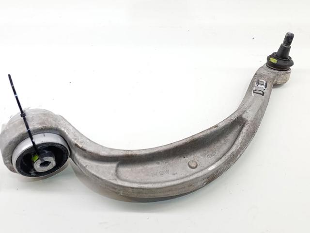 8K0407696E VAG