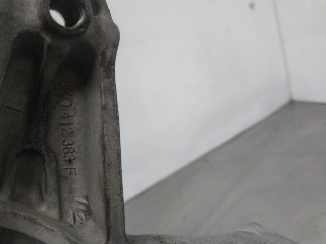 8K0412383F VAG