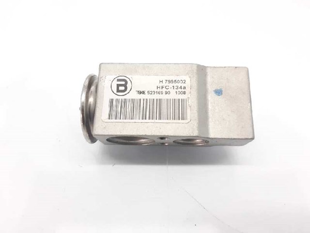 Válvula TRV de aparelho de ar condicionado 8K0820679B VAG