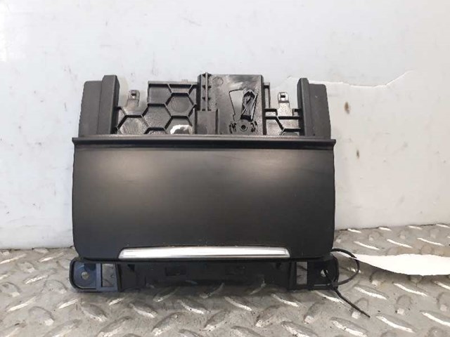 Cinzeiro de consola central 8K0857951CV10 VAG