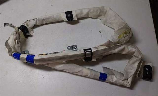 Cinto de segurança (AIRBAG) de estore lateral direito 8K0880742D VAG