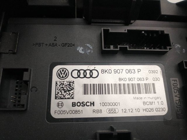 Módulo de direção (Centralina eletrônica) da rede de bordo 8K0907063P VAG