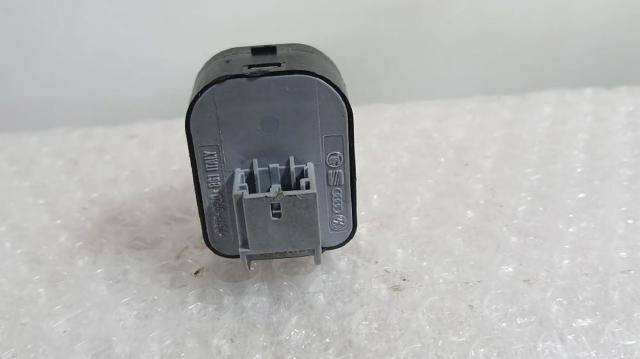 8K0959565B VAG