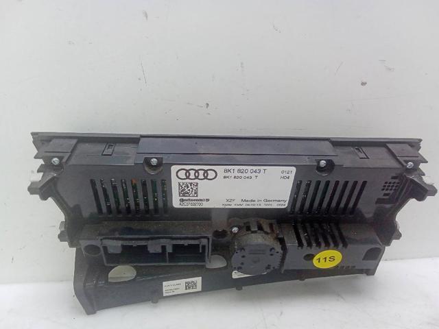  Audi A4  (8KH)