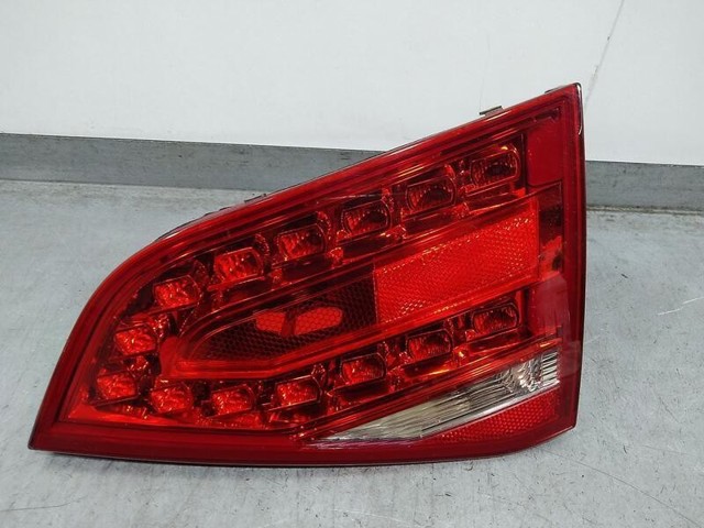 Lanterna traseira direita interna 8K5945094K VAG
