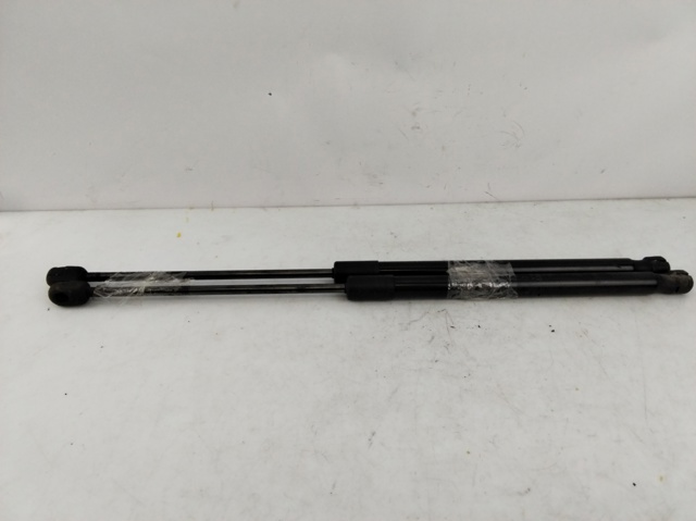 Amortecedor de tampa de porta-malas (de 3ª/5ª porta traseira) 8K9827552B VAG