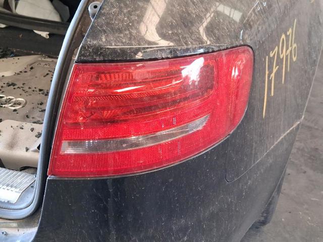 Lanterna traseira direita externa 8K9945096 VAG