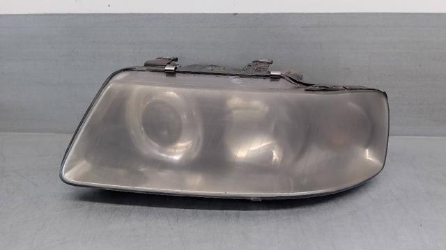 Luz esquerda 8L0941003AF VAG