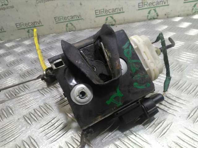 Fecho da porta dianteira direita 8L1837016 VAG