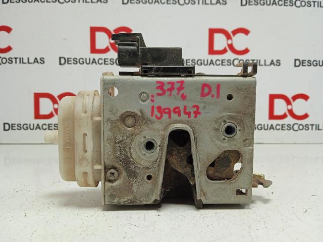Fecho da porta dianteira direita 8L1837016B VAG