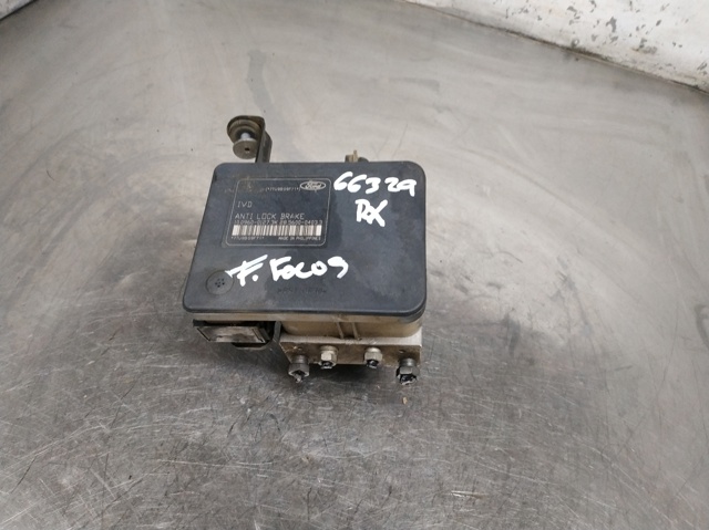8M512C405AA Ford