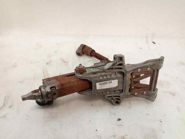 8M513F880 Ford