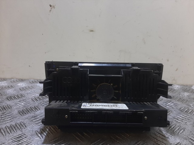 8P0820043 VAG