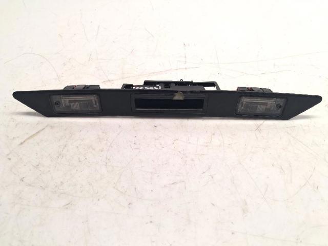 Placa sobreposta de tampa de porta-malas 8P08275743FZ VAG